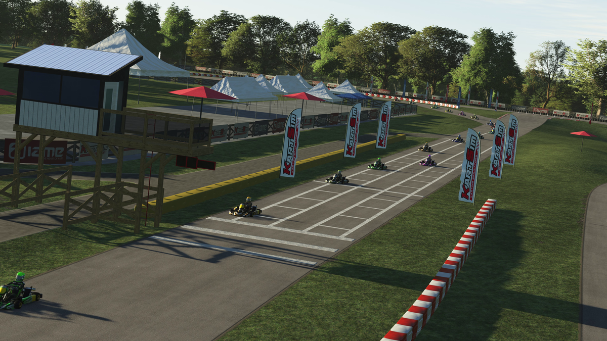New driver training on a KartSim Pro simulator with laser-scanned circuits, realistic kart physics, and telemetry analysis to correct common driving mistakes.