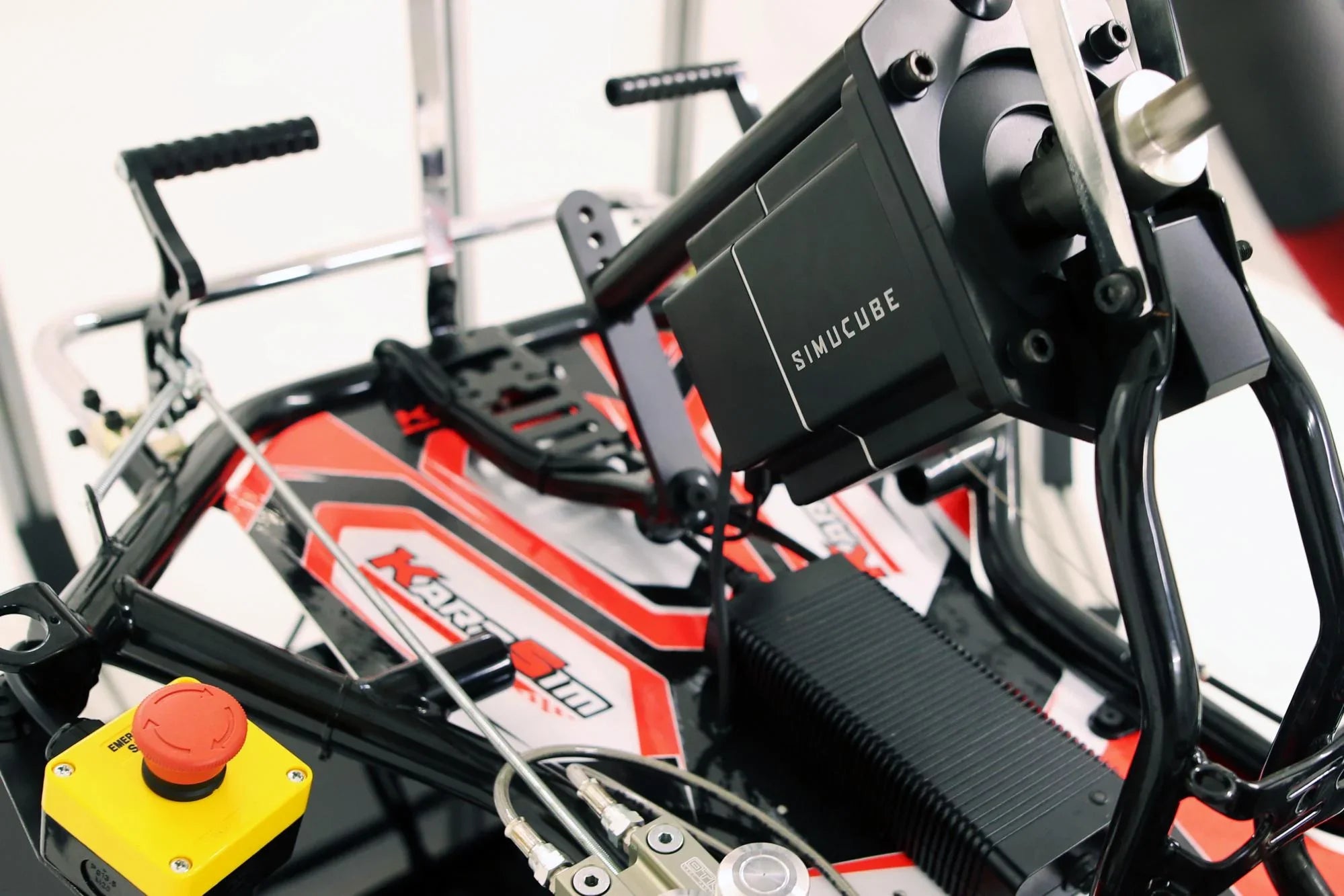 Professional kart simulator rig with racing pedals, adjustable chassis, and direct drive wheel for kart driver training