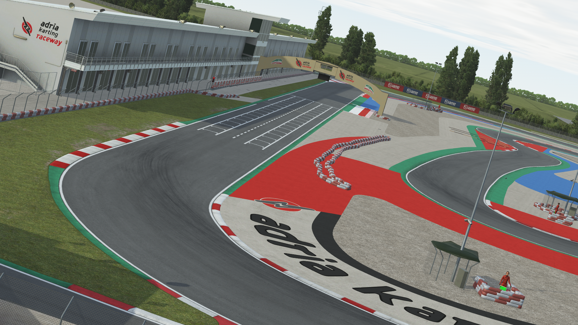 KartSim Adria karting simulation – start/finish straight and paddock buildings, perfect for pre-event preparation and layout familiarisation