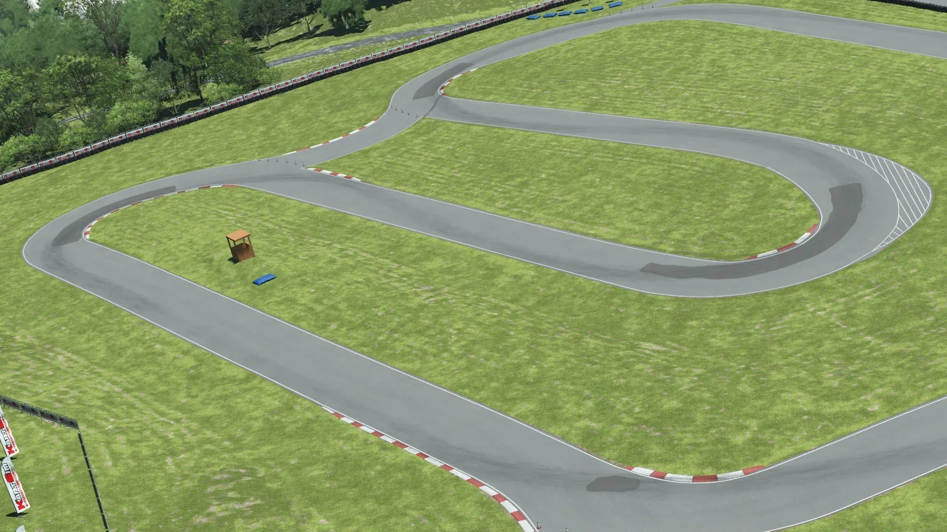 Aerial view of Pitt Race karting circuit – 3D render featuring double-apex turns, red and white kerbs, and grassy infield
