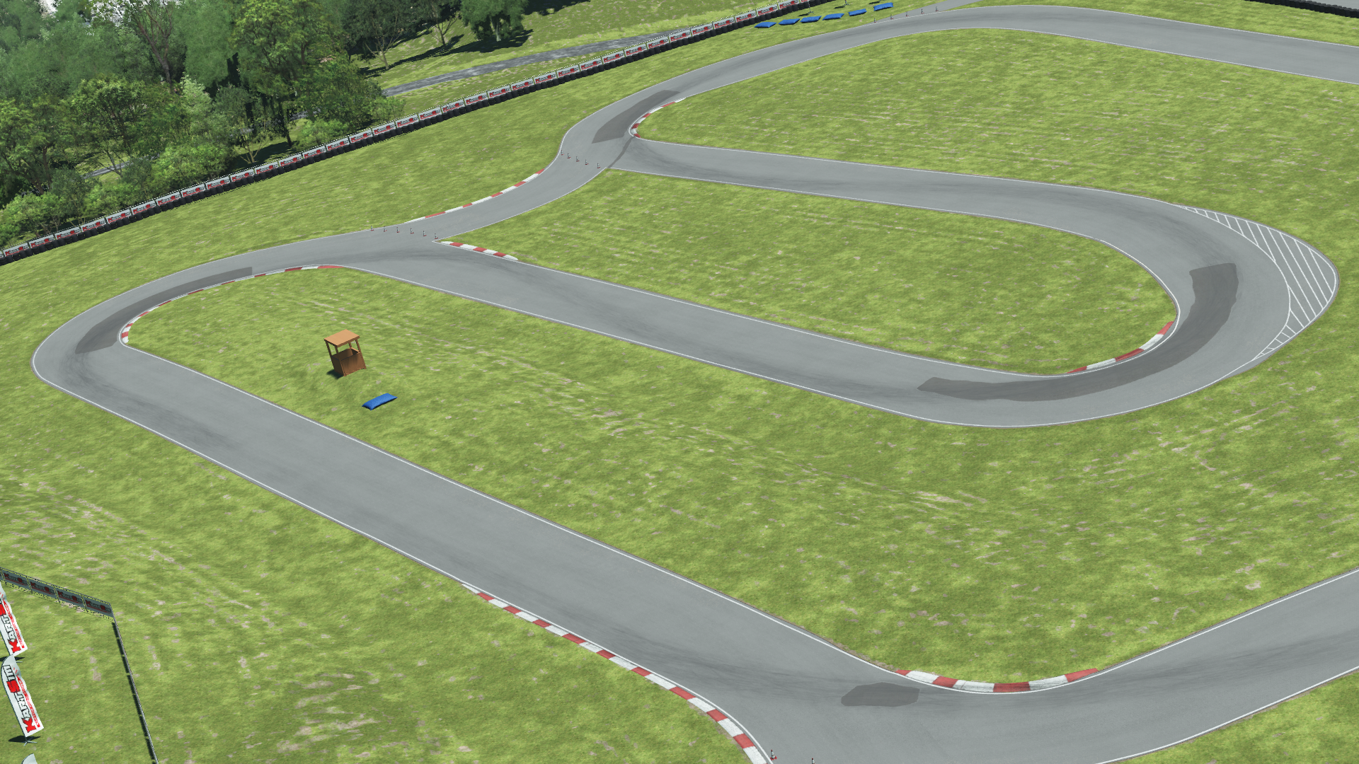 Aerial view of Pitt Race karting circuit – 3D render featuring double-apex turns, red and white kerbs, and grassy infield